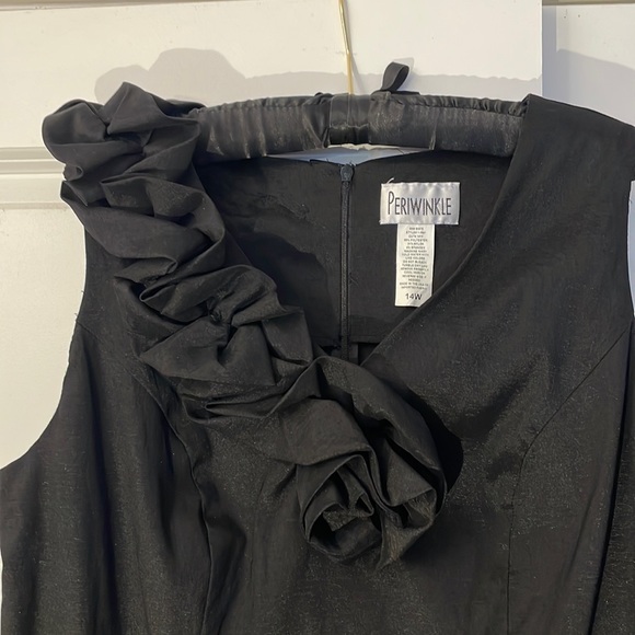 Periwinkle by Barlow Black Fitted Dress Size 14W - Picture 3 of 10